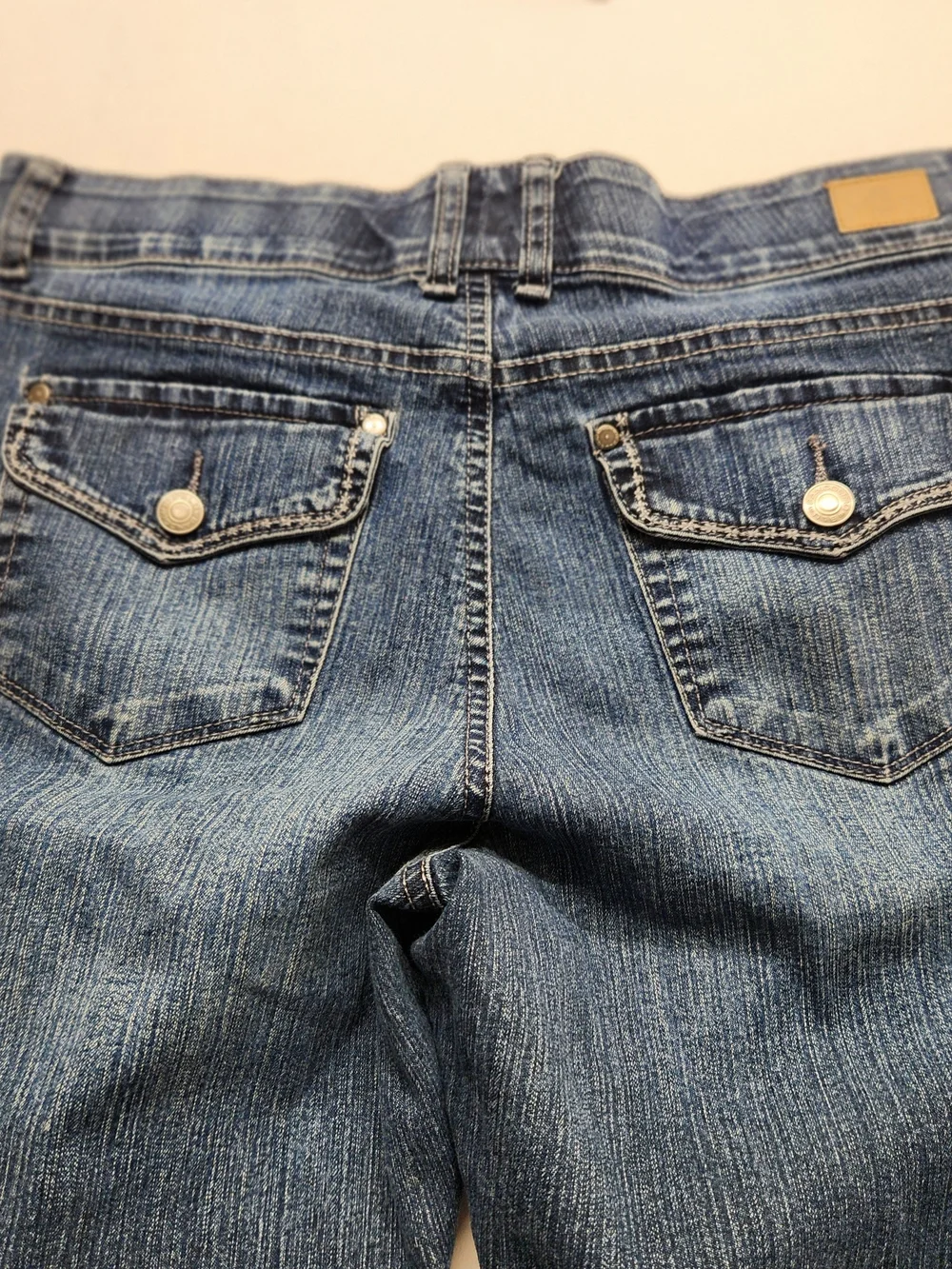 ⭐Bandolino Blu Comfort Stretch Capri Jeans Streetwear Casual Summer Size 10